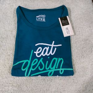 EnTrap Tshirt, Never used, New With Tag, Women Tshirt