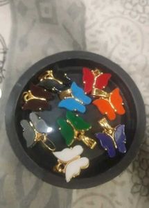 Beautiful Girls Chains And Butterflies Panded 🦋