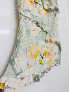 H&amp;M Flounce Trimmed Crepe Dress