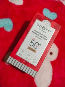 Dot & Key Tinted Sunscreen ~ Shade Sand💓