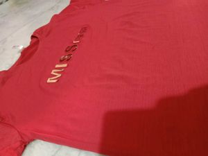 Red &#39;Miss Meme&#39; Graphic Tee