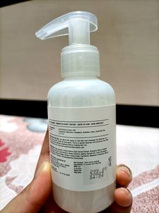 Minimalist Face Cleanser