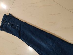 Dark Blue Used Jeans – Well Maintained