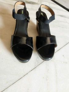 Unused Black Wedges