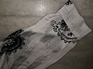 Newme Floral Art Work White Off Shirt