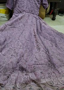 Lavender gown 💜🔥with earrings and bangles match