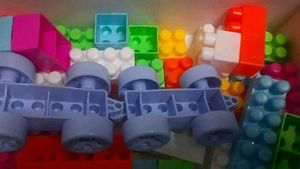 Building Blocks - Play &amp; Learn