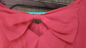 Chic Maroon Blouson Top