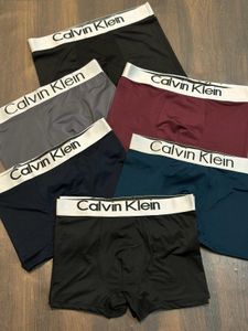 Calvin Klein Men's Boxers 3pcs ka rate hai