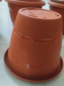Plant Pots 🍯 Plastic Big Size New Never Used