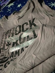 Zuel Rock &amp; Roll Graphic Tank Top