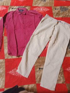 red shirt golden pant