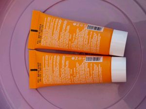 Dot &amp; Key Face Wash
