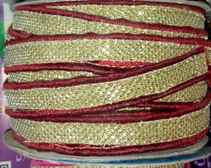 4 Mitter Lace
