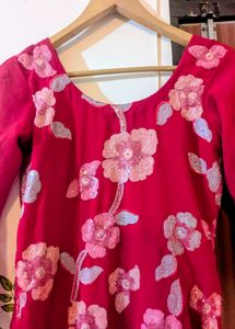 Floral Embroidered Kurta