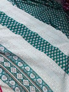 Green Floral Print Saree