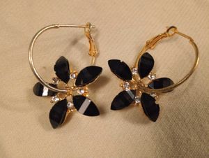 Earring Bundle - Two Pairs