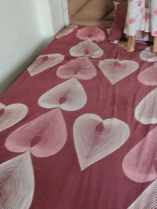 Heart Pattern Bedsheet king size