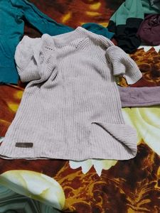 Assorted Women&#39;s Tops