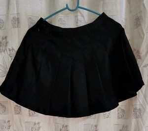 Black Pleated Skirt