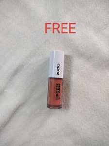 Coat Me Bonjour Paris Lipbalm + Freebie Zudio
