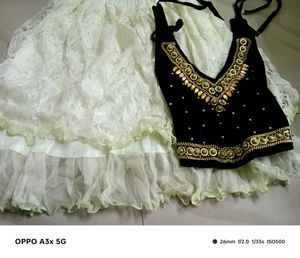 Embellished Top & Skirt Set