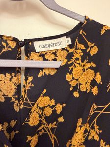 Floral Print Wrap Top