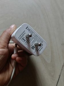 Vivo FlashCharge Adapter 80w with original cable f