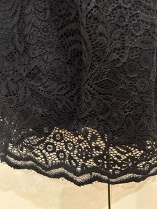 Fratini Lace Sleeveless Top