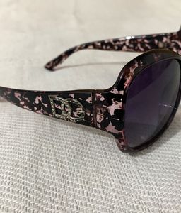 DG Shades