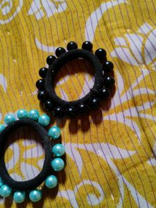 Beaded Hair Ties And clutcher
