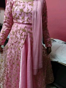 Elegant Pink &amp; Gold Anarkali