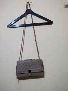 Chain Strap Shoulder Bag