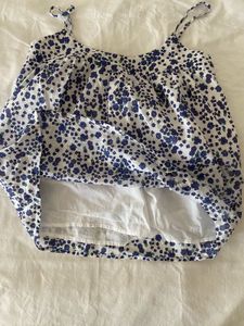 Floral top