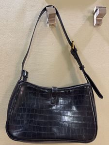 Chic Black and Wine Handbag Combo