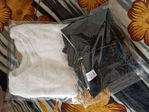 Combo Boutique fur white top + black shorts