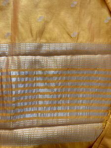 Elegant Saree- with running blouse. never worn