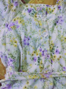 Max Peplum Top ( Middle Button Missing)