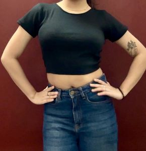 Black Ribbed Crop Top