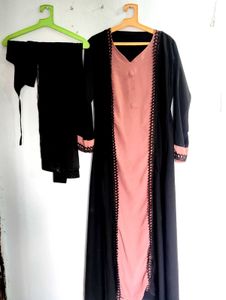 Elegant Abaya Set Pitch Color With Nakab