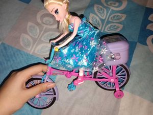 Frozen Elsa Bicycle Doll - New in Box!