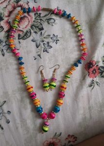 *Combo* Pendant And Pearl Set
