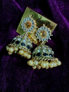 Earring(jumka)