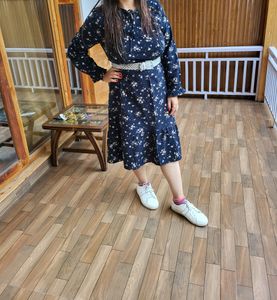 Slightly Flare Floweral Dress