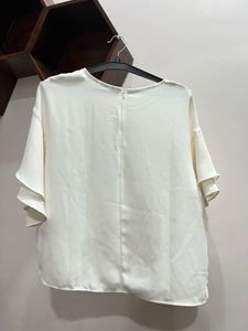 Ruffled Sleeve Top