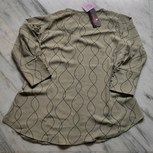 Brand new with tag mossy green coloured women top