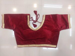 Pack Of 4 Velvet Padded Blouse