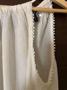 H&amp;M Cream Halter neck Top (S)