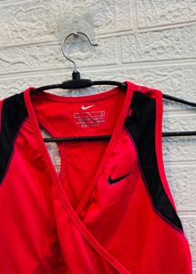 🇦🇺 Nike Imported Training Tank Top