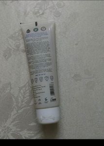 Facewash And Face Cream